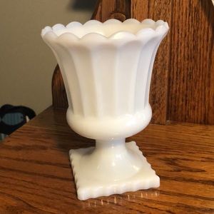 Vintage white milk glass pedestal candy dish/vase